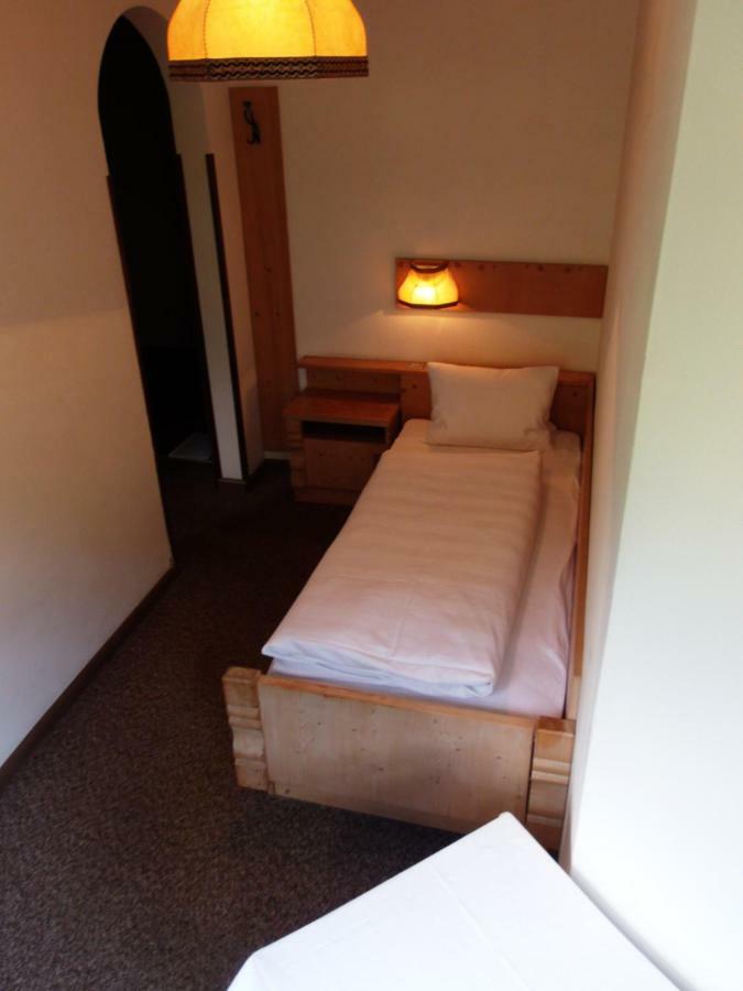 Garni Runggner Traubenhof Hotel Termeno Eksteriør billede