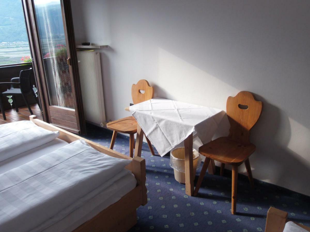 Garni Runggner Traubenhof Hotel Termeno Eksteriør billede